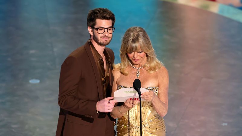 Andrew Garfield’s touching tribute to his mom with Goldie Hawn
