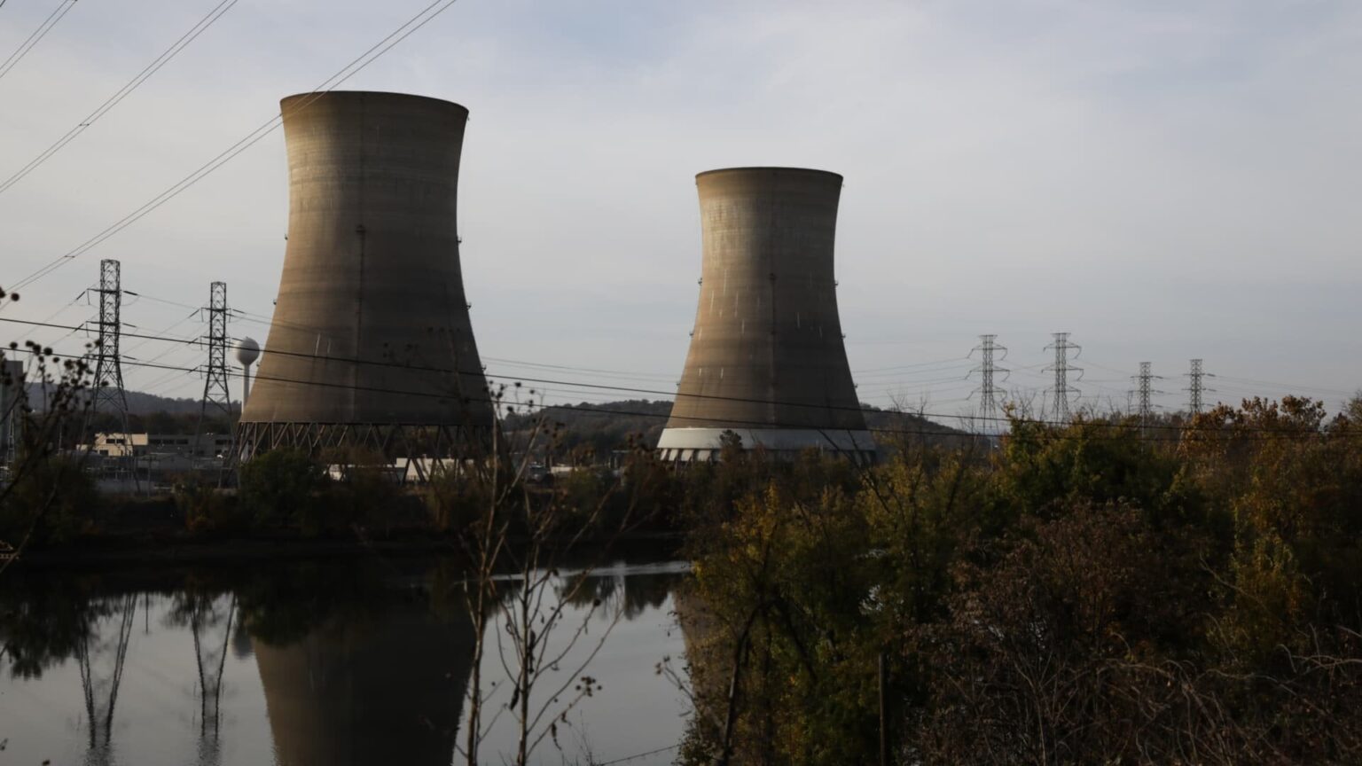 Amazon, Google and Meta support tripling nuclear power by 2050