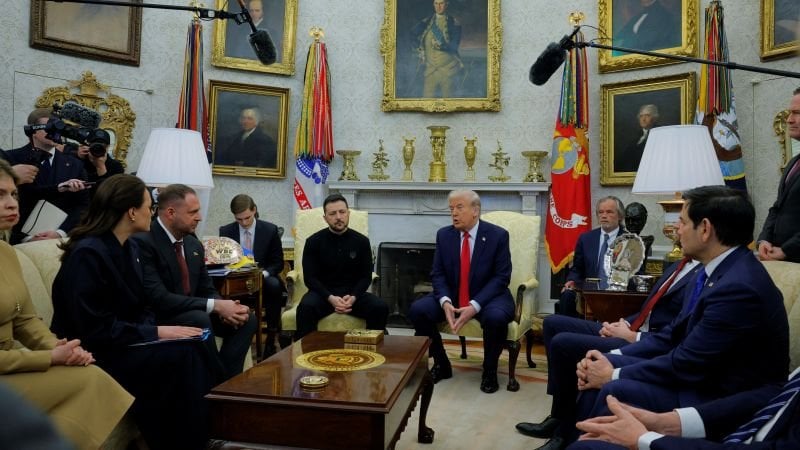 A Russian state media reporter gained entry to the Oval Office for Trump-Zelensky sit-down | CNN Business