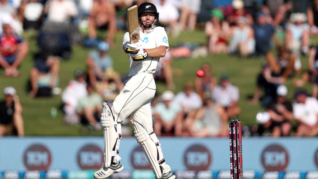 Scott Kuggeleijn breaks 27-year-old all-time record in New Zealand's first-class cricket