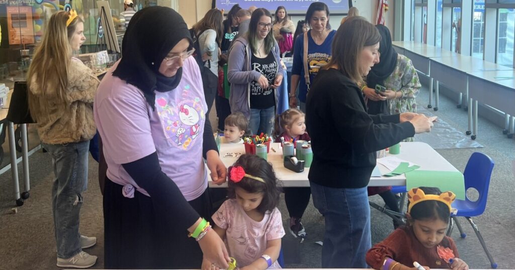 Be My Neighbor Day brings out hundreds of children to learn about kindness, the environment