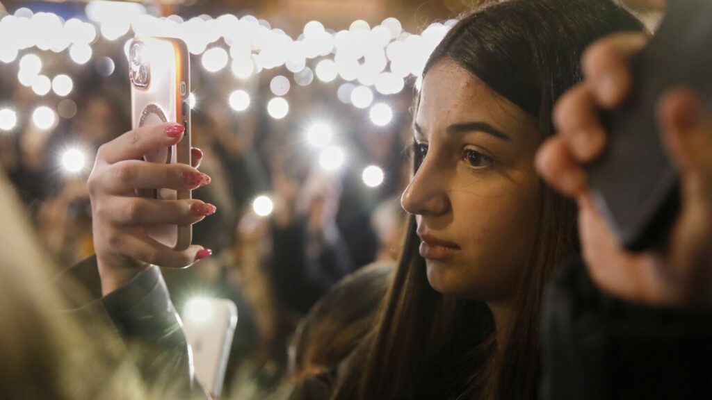 Nightclub tragedy in North Macedonia hits a generation already doubting its future Grief-stricken town in North Macedonia prepares for burials as nightclub fire triggers protests