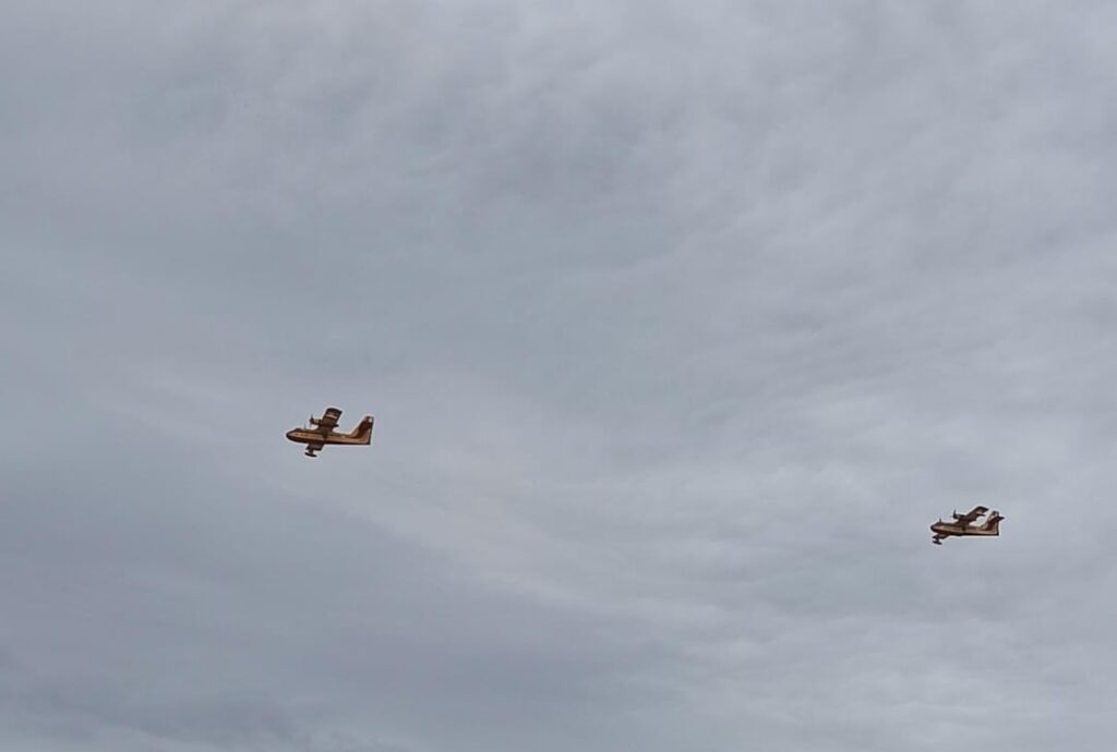 War planes return to their base after 25/3 show in Athens.