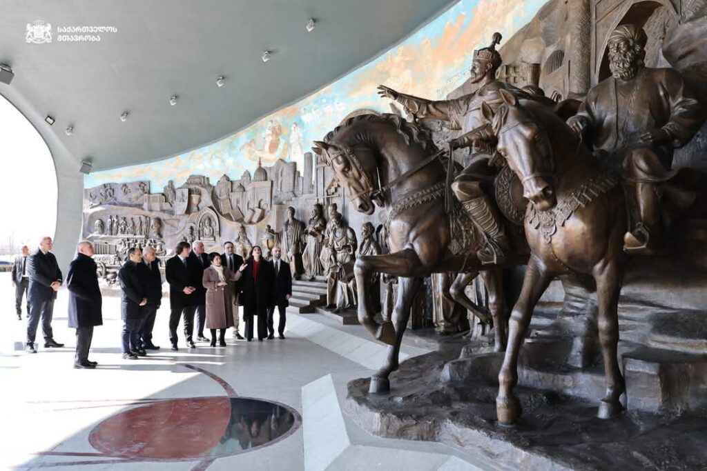 Selfproclaimed PM Kobakhidze laid a wreath at the Independence Monument in Uzbekistan, where the central figure depicted is Tamerlane, one of the bloodiest and most ruthless conquerors in Georgian history