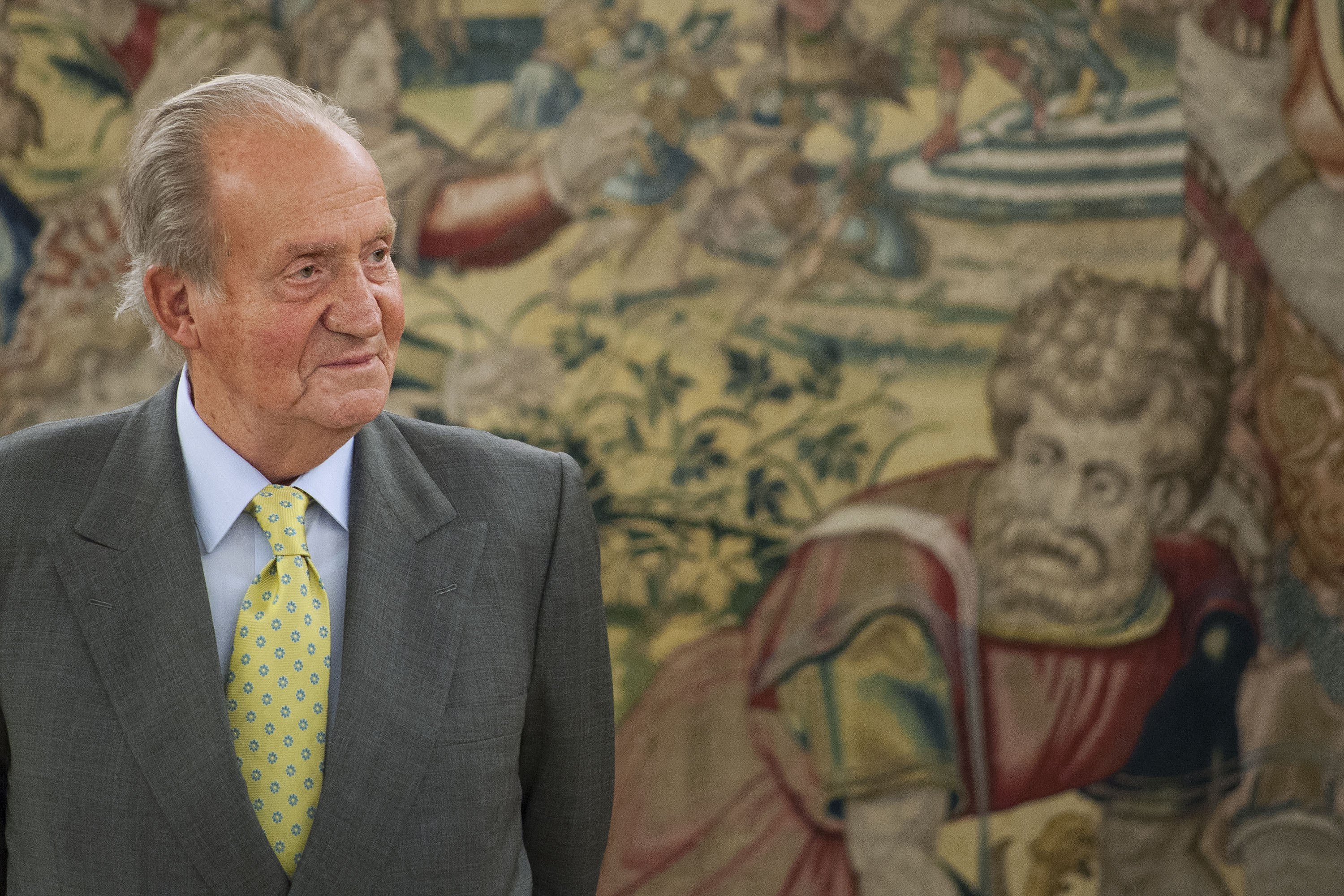 King Juan Carlos of Spain meeting with Fiscal Council members.
