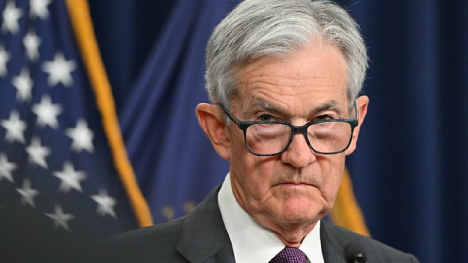 Powell indicates tariffs could pose a two-pronged policy challenge for the Fed