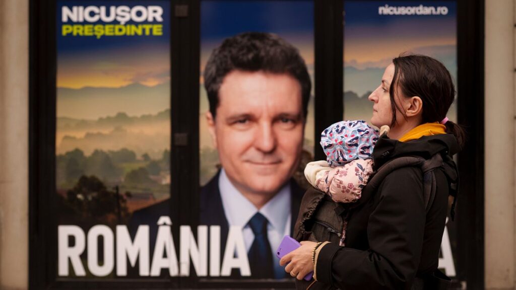 Nearly 40% of Romanian voters remain undecided ahead of presidential election