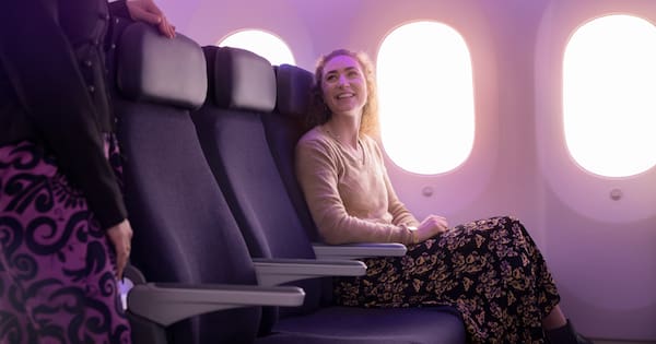 Air NZ’s first retrofitted 787 Dreamliner arrives back in Auckland Air NZ's first retrofitted 787 Dreamliner arrives back in Auckland