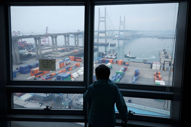 Want evidence Trump’s tariffs are upending the global economy? Here it is Want evidence Trump’s tariffs are upending the global economy? Here it is