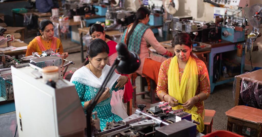 Women in the Gig Economy: Between Flexibility and Insecurity