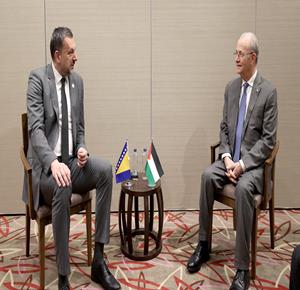 PM Mustafa discusses developments with Bosnian counterpart on sidelines of Antalya Diplomacy Forum PM Mustafa discusses developments with Bosnian counterpart on sidelines of Antalya Diplomacy Forum