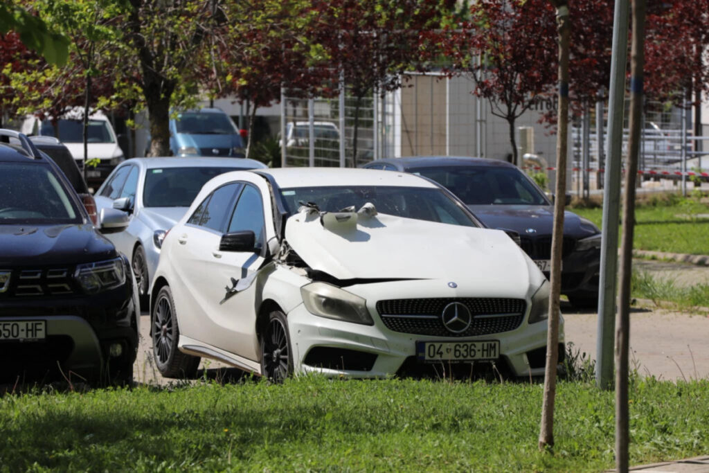 Acting director’s private car explodes in QKUK parking lot Acting director's private car explodes in QKUK parking lot
