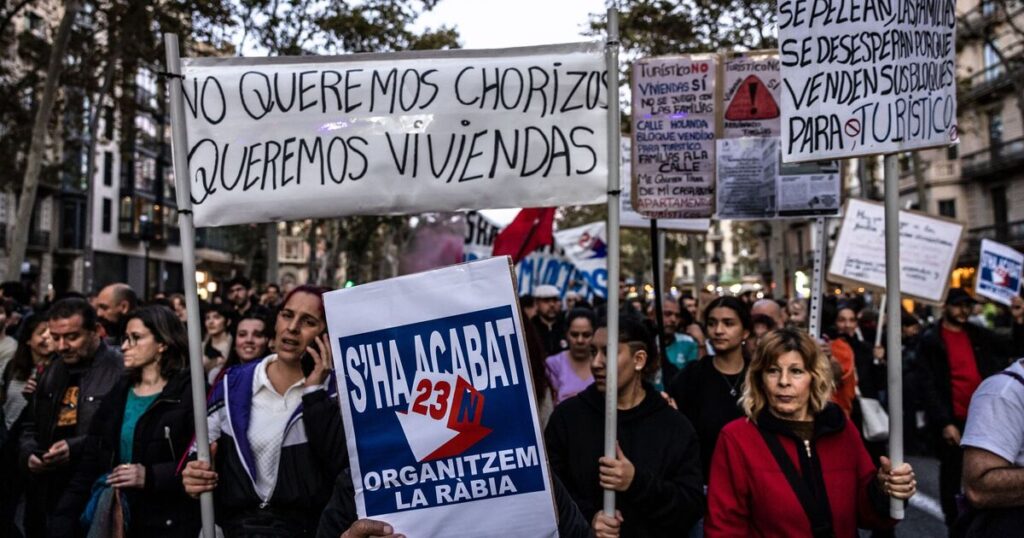 Spain protests LIVE: Thousands of locals to take to Spanish streets | World | News
