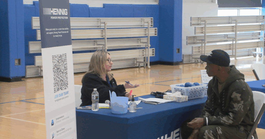 Numerous green energy employers hold Rockford job fair for jobseekers | News
