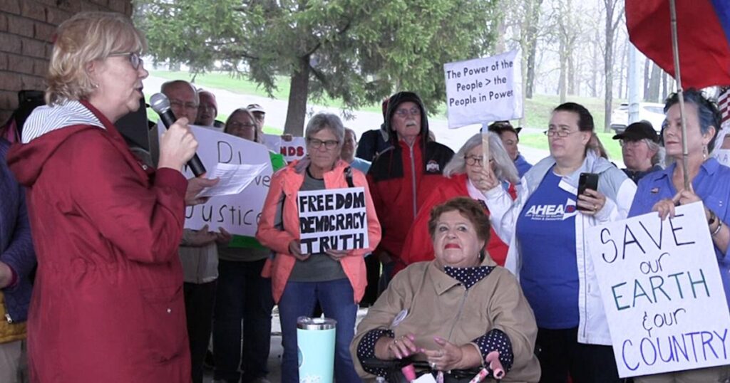 Allen Co. Democrats rally to oppose environmental rollbacks ahead of Earth Day | Allen County