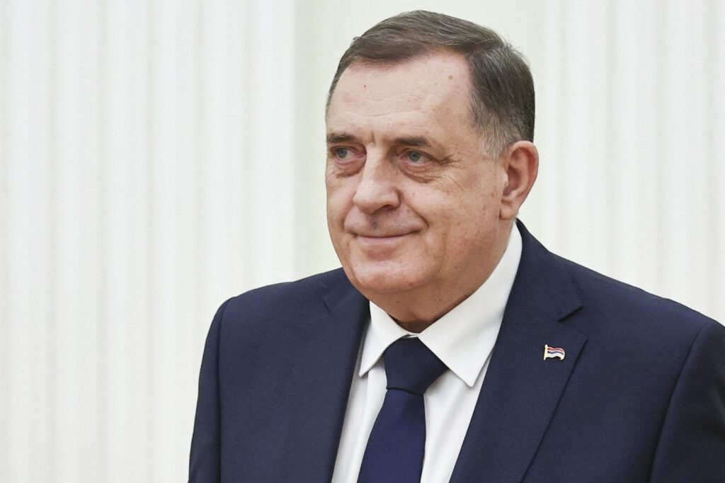 Tensions rise in Bosnia after reports of failed arrest attempt of Serb separatist leader Tensions rise in Bosnia after reports of failed arrest attempt of Serb separatist leader