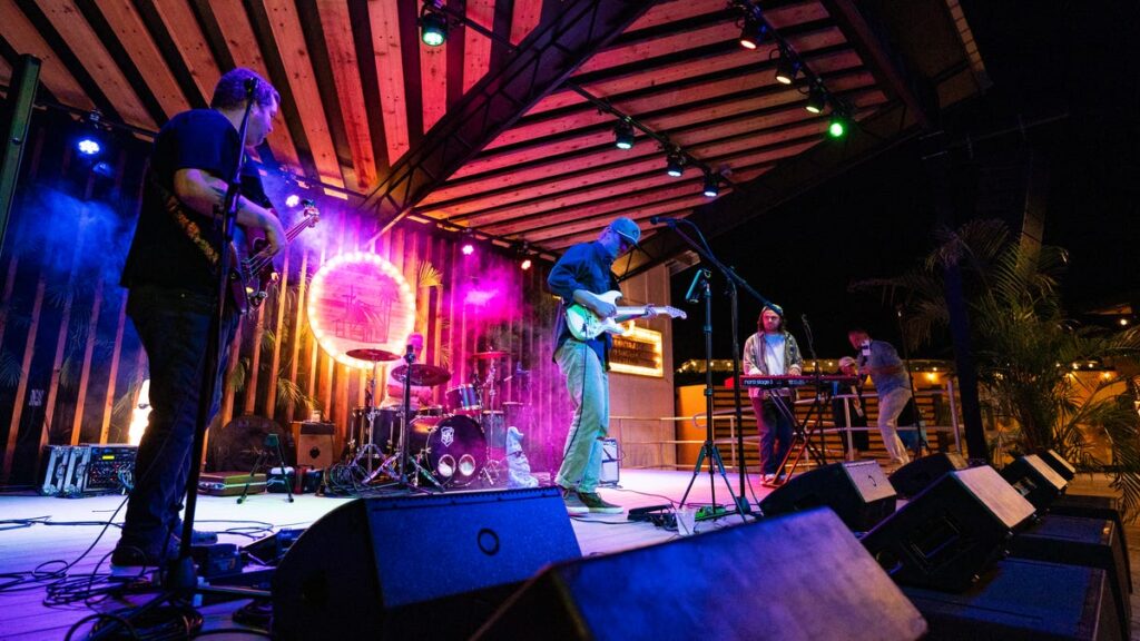Live music, food from YouTube phenom