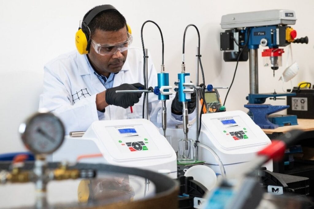 Microwaves to produce drinking water on the moon