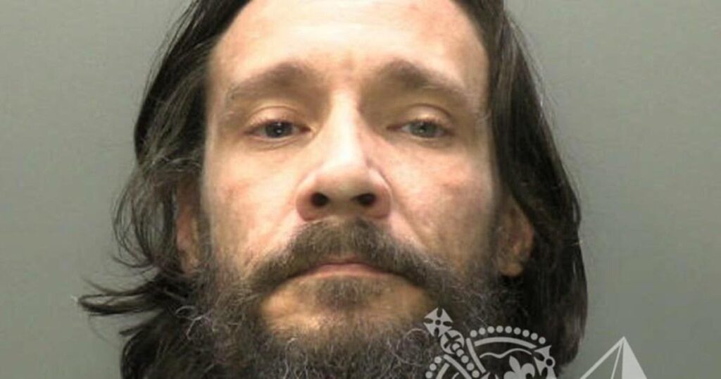 US paedophile flew to UK ‘to marry 15-year-old girl’ he groomed online