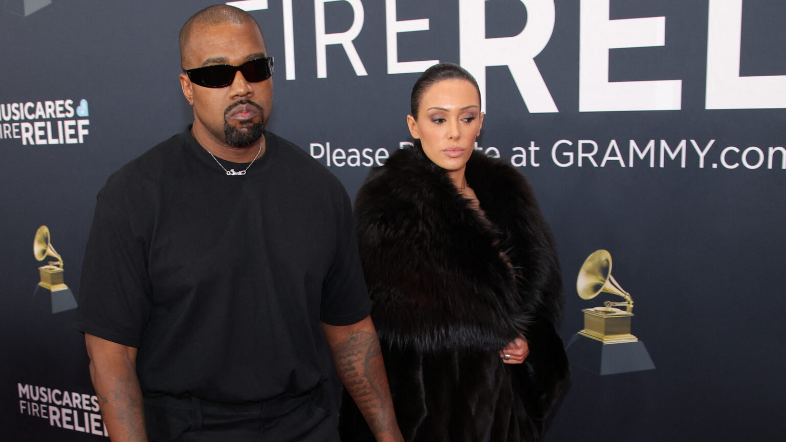 Kanye West poses with Bianca Censori in Spain amid shocking cousin incest confession Kanye West poses with Bianca Censori in Spain amid shocking cousin incest confession