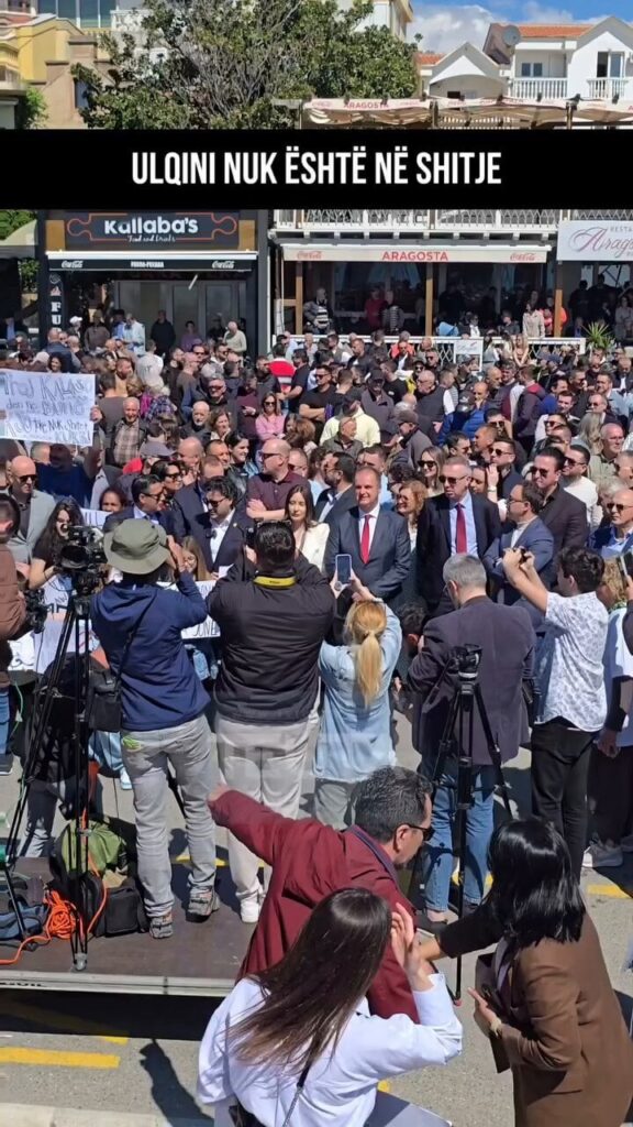 Protest in Ulcinj about Arab investments where a part of the beach is rented for 100 years