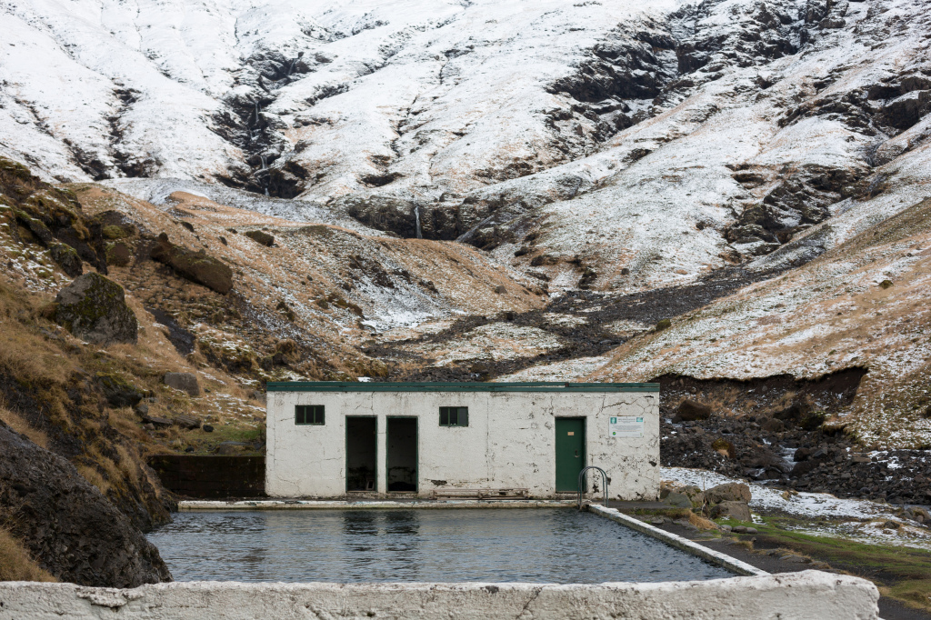 From Iceland — Unhealthy Bacteria In Pools Brought By Tourists, Says Health Inspector