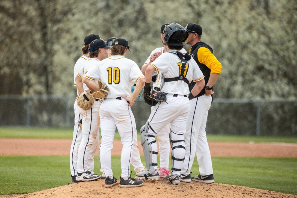 Tigers fall in series opener to Seneca Valley