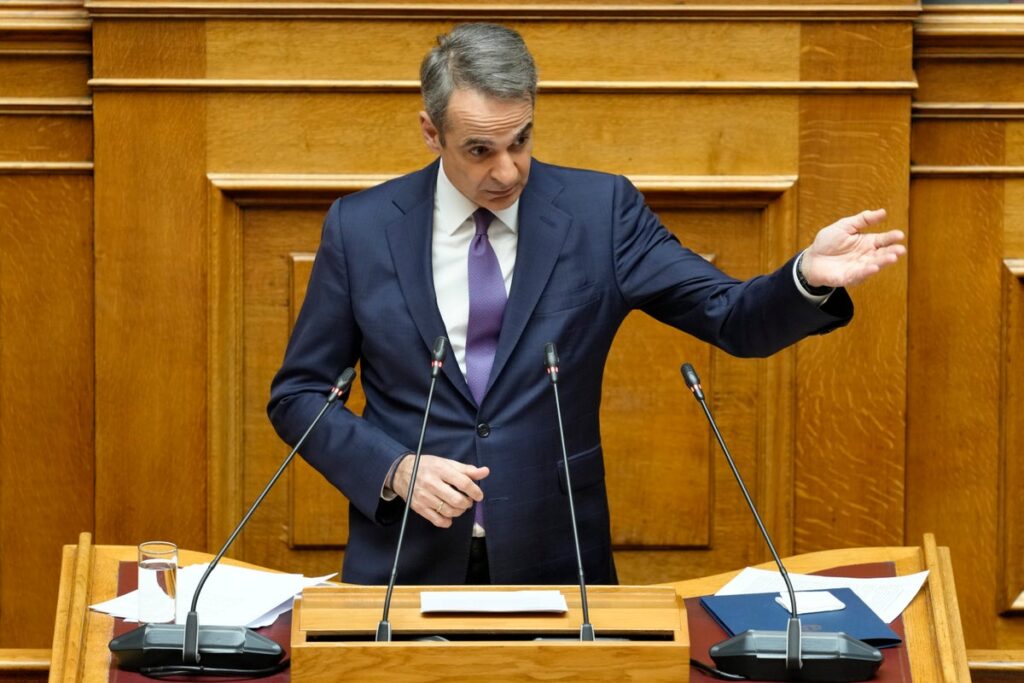 Greece announces 1 billion euros in financial benefits after posting 1.3% budget surplus