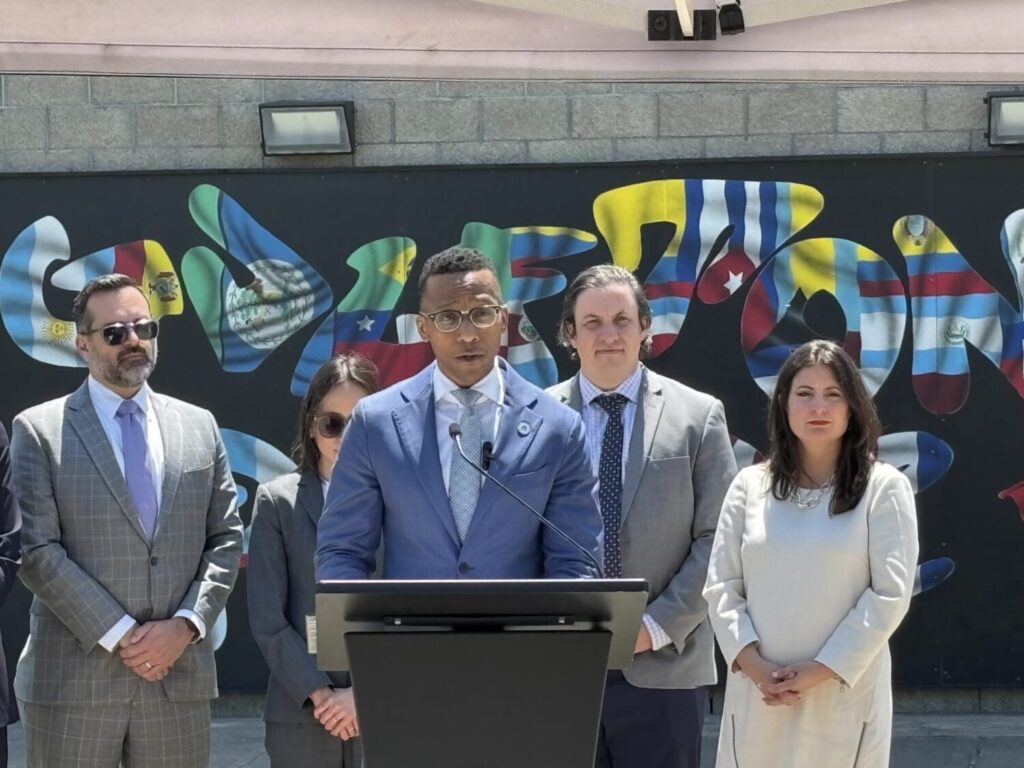 Harris County sues federal health department over halted funding for refugee services – Houston Public Media Adam Zuvanich