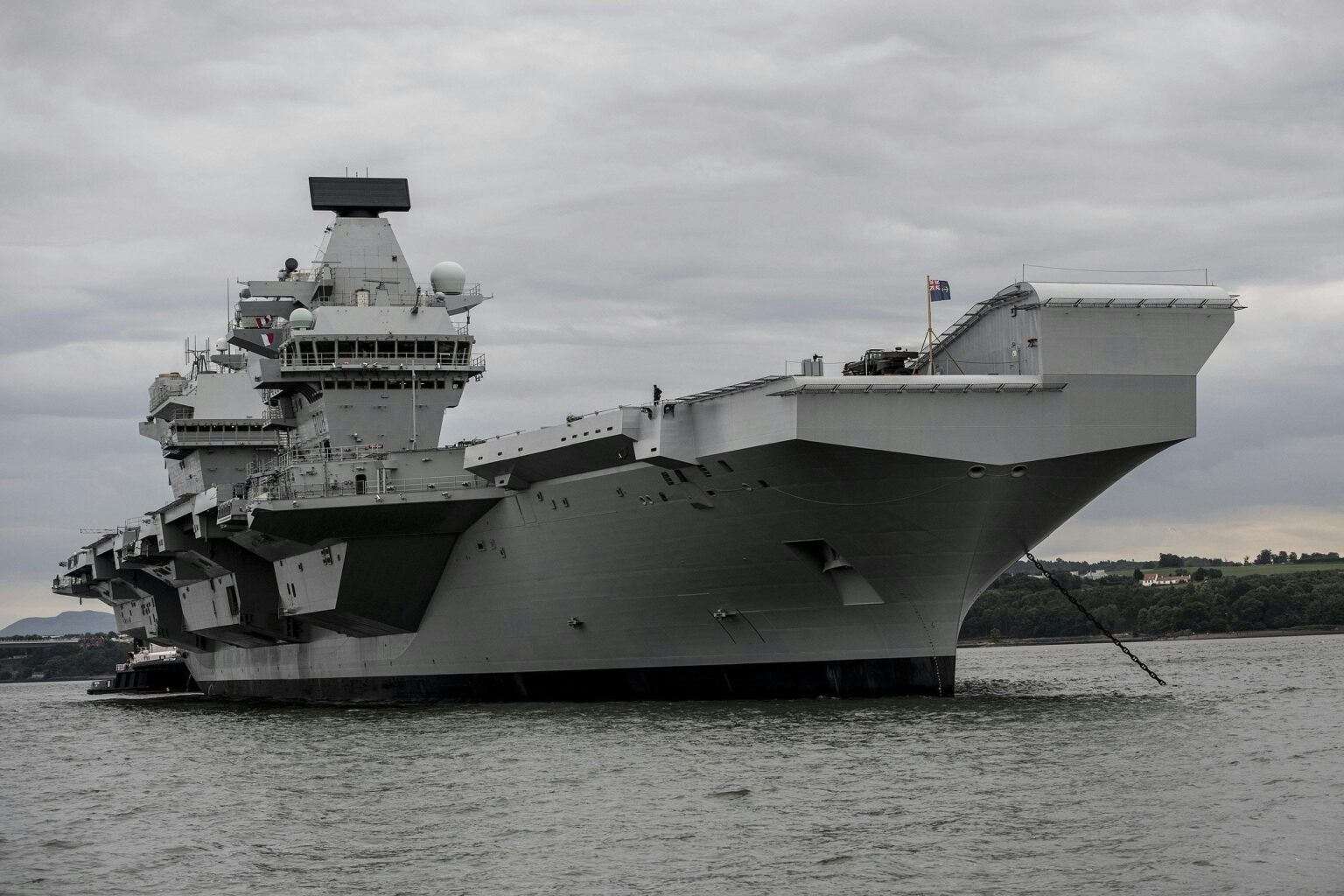 UK to order third aircraft carrier due to Russia threat