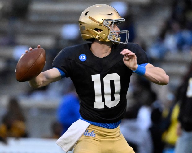 Quarterback Henry Hasselbeck #10 of the UCLA Bruins during UCLA...