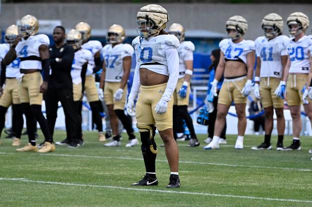 Linebacker Donavyn Pellot #0 of the UCLA Bruins during UCLA...