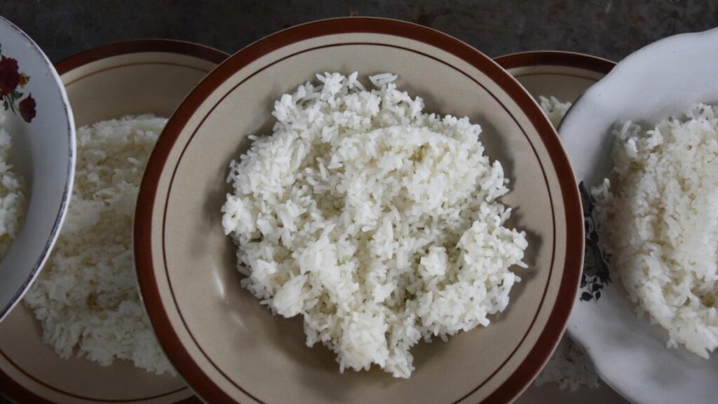 Climate change will make rice toxic, say researchers | Warmer temperatures and increased carbon dioxide will boost arsenic levels in rice.