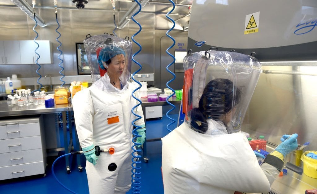 AI Outsmarts Virus Experts in the Lab, Raising Biohazard Fears