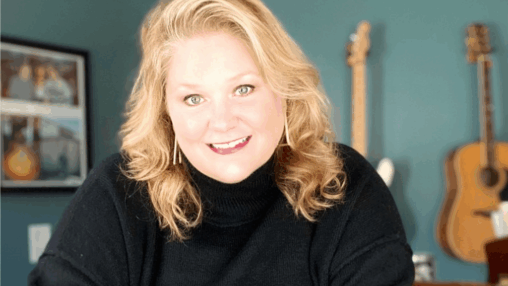 JUST IN: LeAnn Bennett Joins Black River Entertainment
