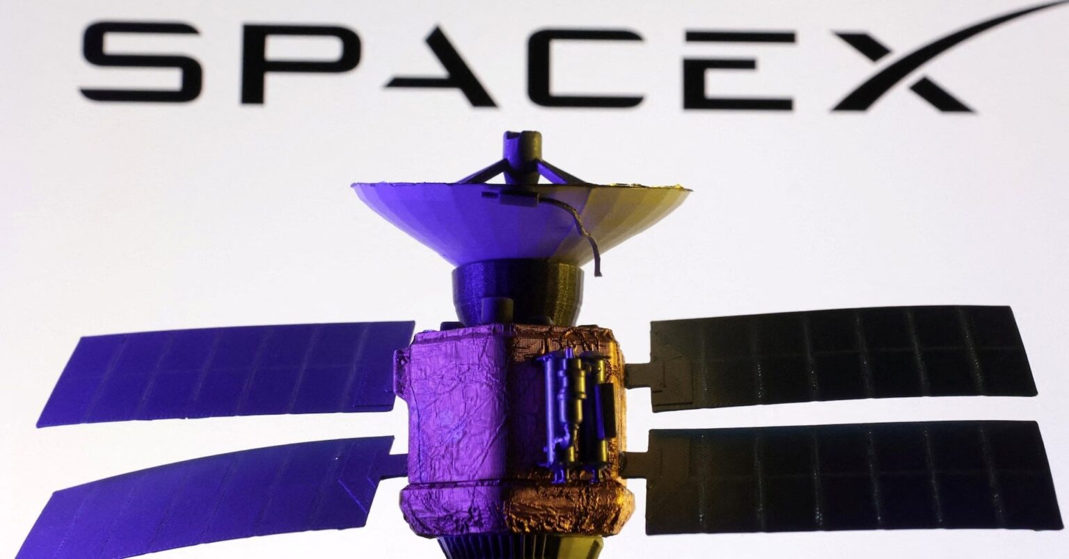 Exclusive: SpaceX, ULA to clinch multibillion-dollar Pentagon launch contract