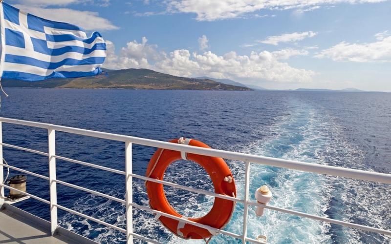Severe Weather Disrupts Ferry Services Across Greece Gale-Force Northerly Winds up to 9 Beaufort in Greece, Drop in Temperature