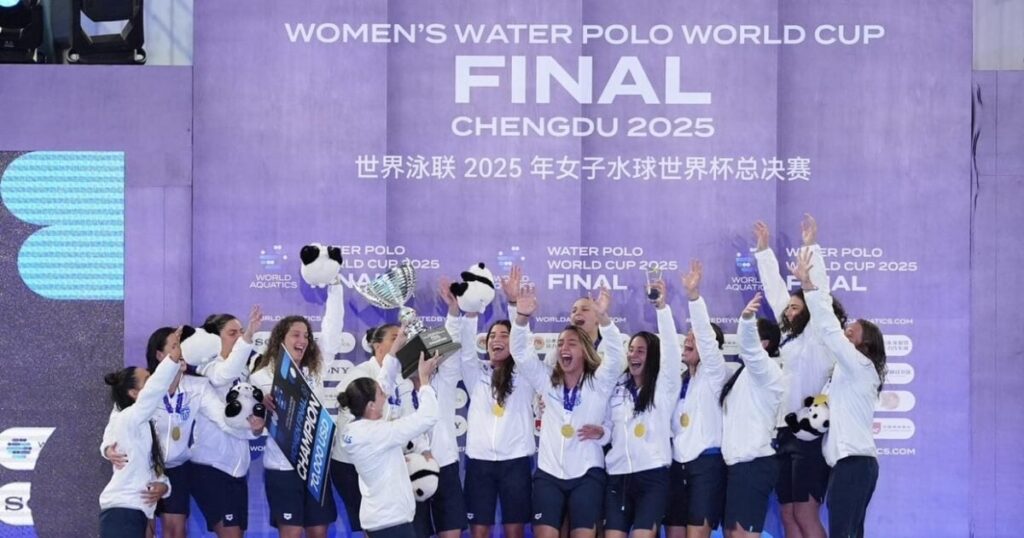 Greece - Hungary 13-9: The Women's National Pole won its first gold medal in the World Cup
