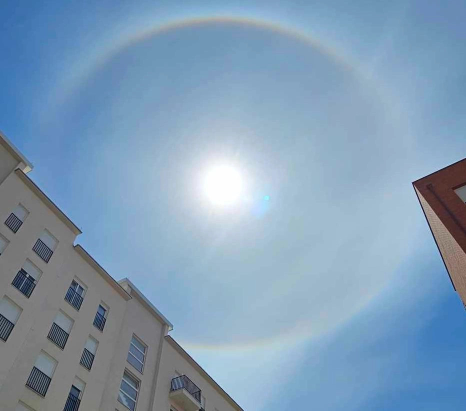 What are the solar halos that appeared in Kosovo today What are the solar halos that appeared in Kosovo today