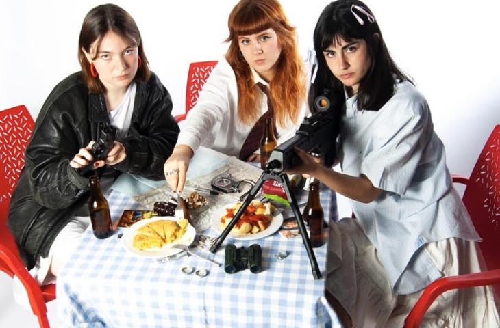 If you are interested in the national music scene, the Petunias will make a mistress in R/Independencepain this weekend!