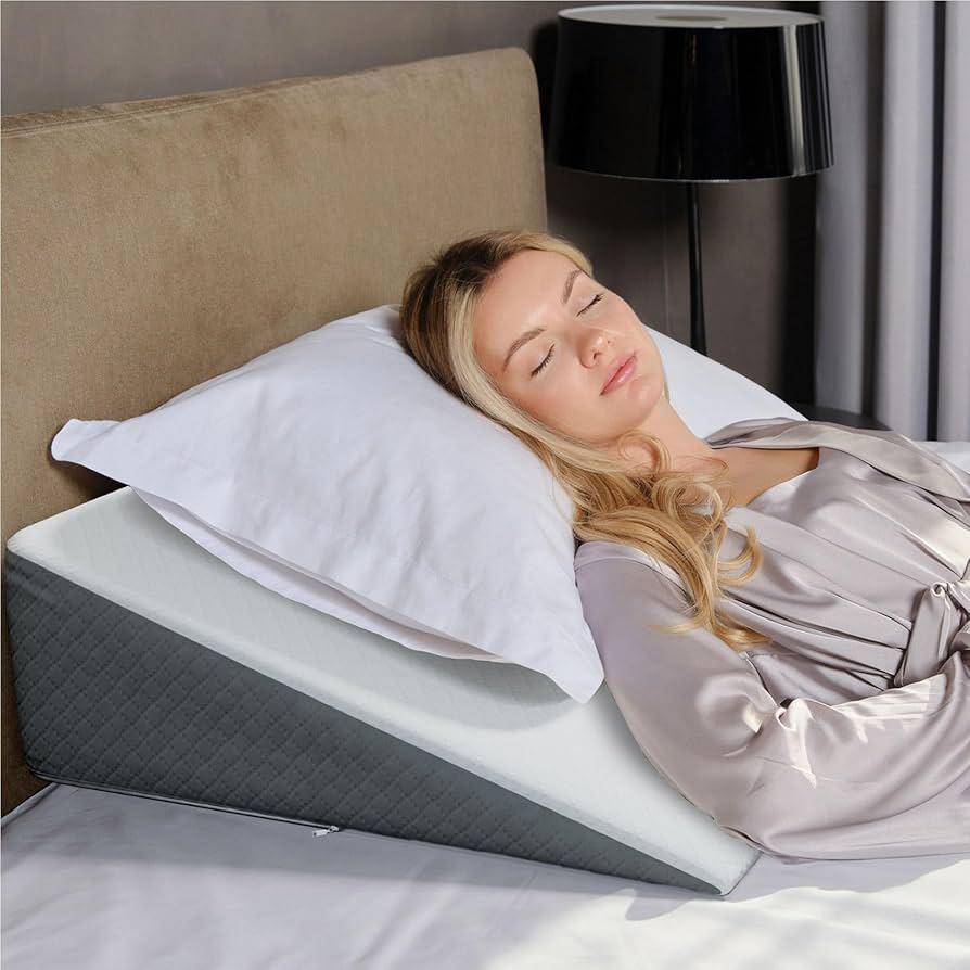 Pillow for reflux acid
