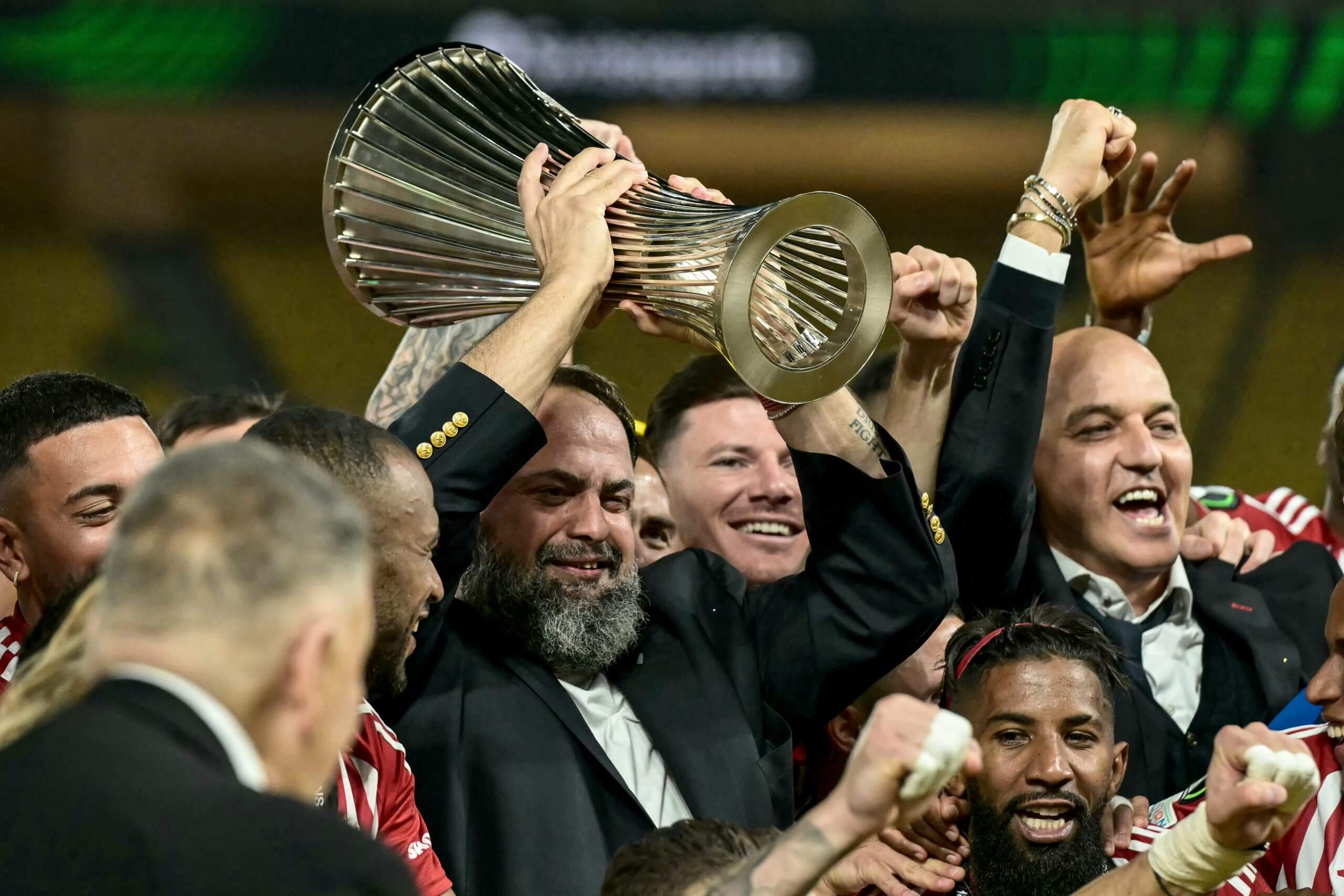 Marinakis' Olympiacos won the Conference League last May (Aris Messinis/AFP via Getty Images)