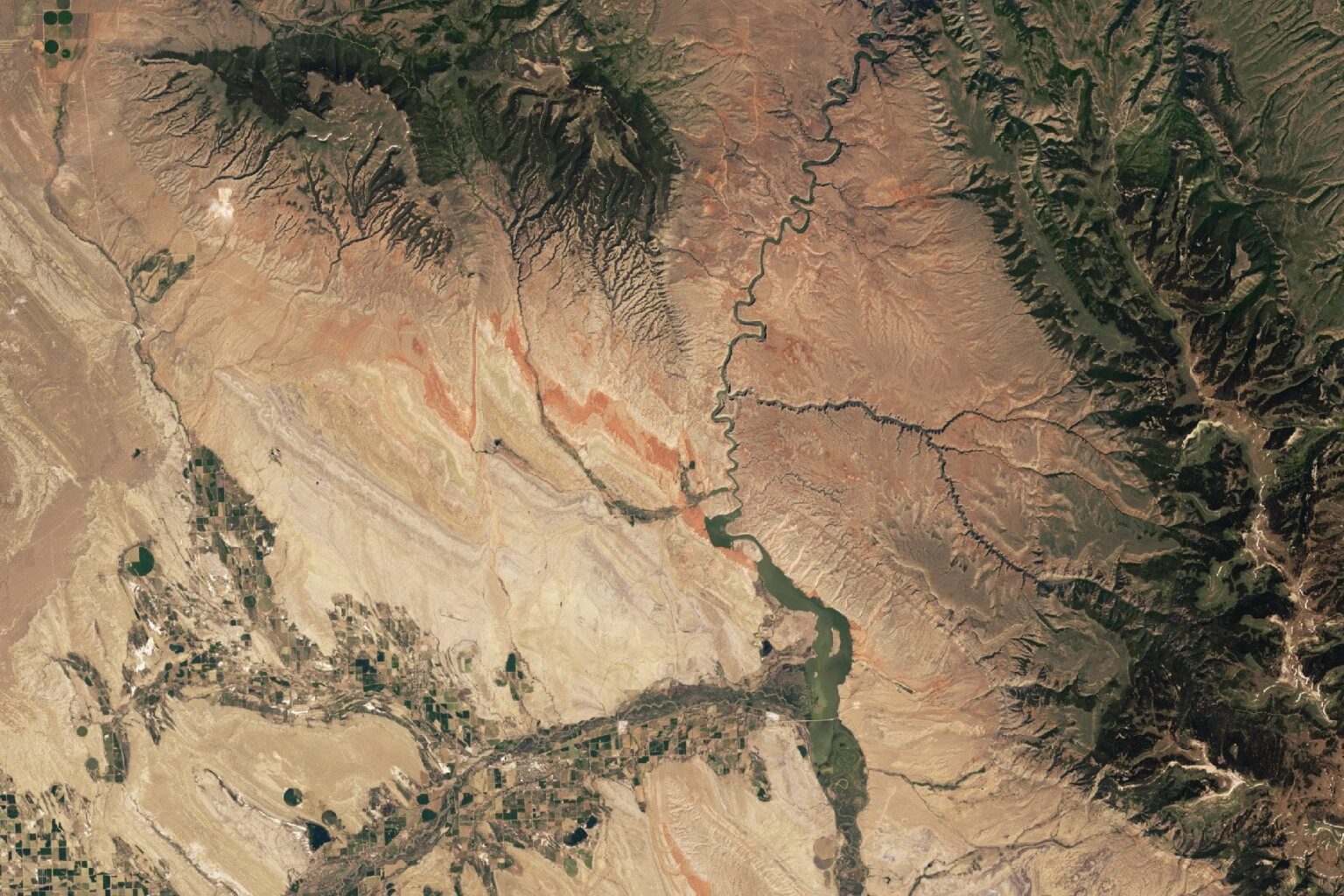 NASA image reveals evidence of ancient "megamonsoons" in western US