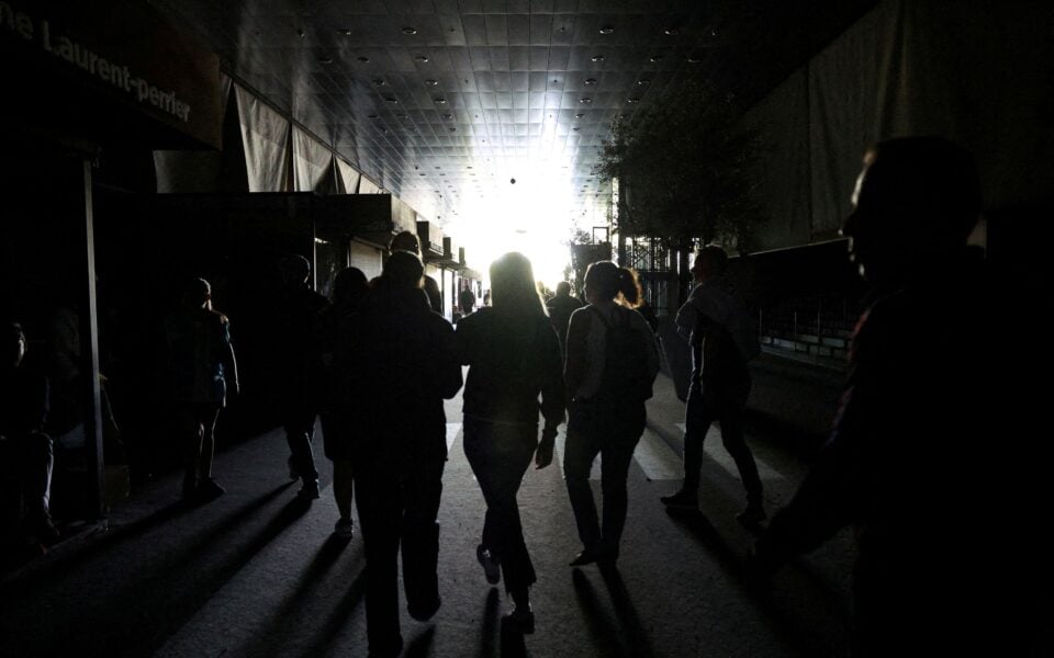 Greece closely monitoring Iberian power supply failure