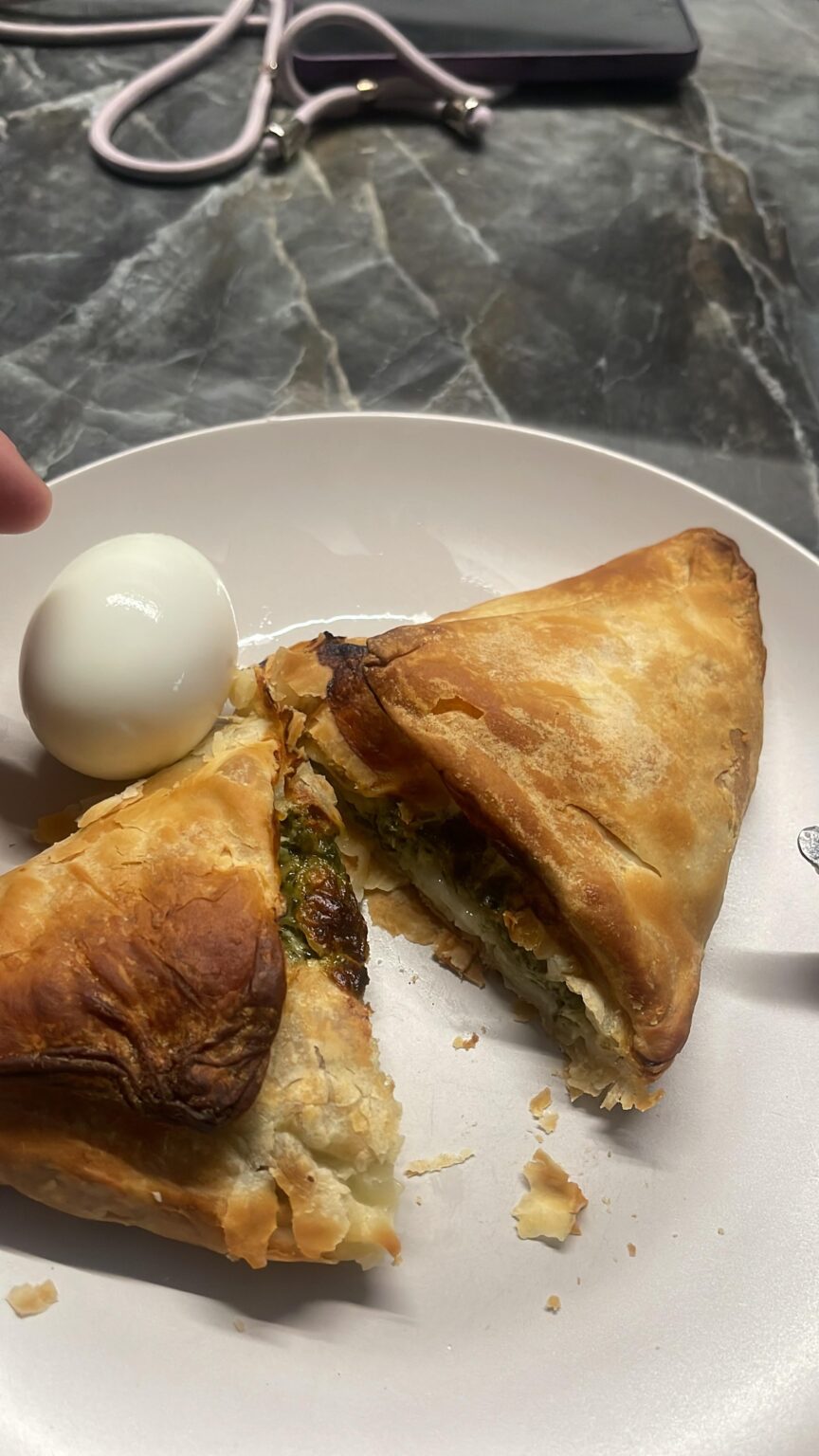 Made Penovani Khachapuri