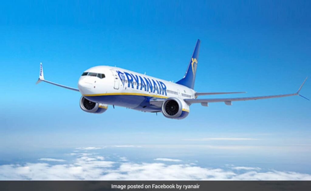 Ryanair Flight To Greece Delayed After Drunk Passenger Causes Chaos Mid-Air Ryanair Flight To Greece Delayed After Drunk Passenger Causes Chaos Mid-Air