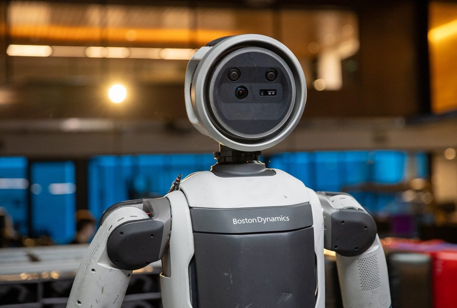 Hyundai putting 'tens of thousands' of advanced robots to work - The move is part of a larger partnership between the two to "build a vibrant robotics ecosystem in the U.S." Boston Dynamics wrote in a press release.