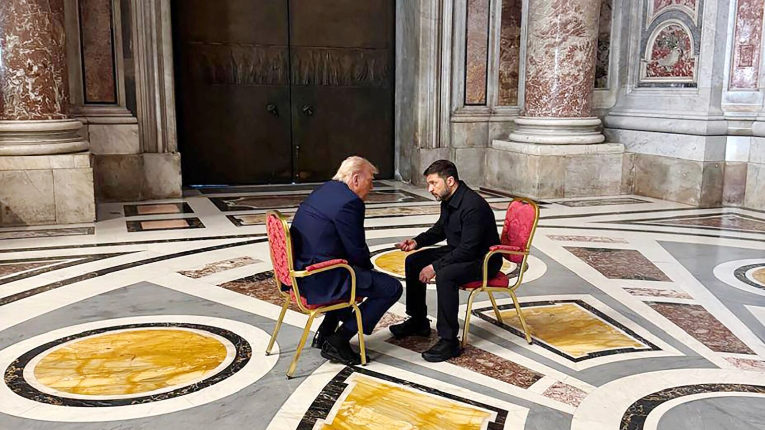Zelensky Urges Trump Not to Surrender to Putin and Russia Zelensky Urges Trump Not to Surrender to Putin and Russia