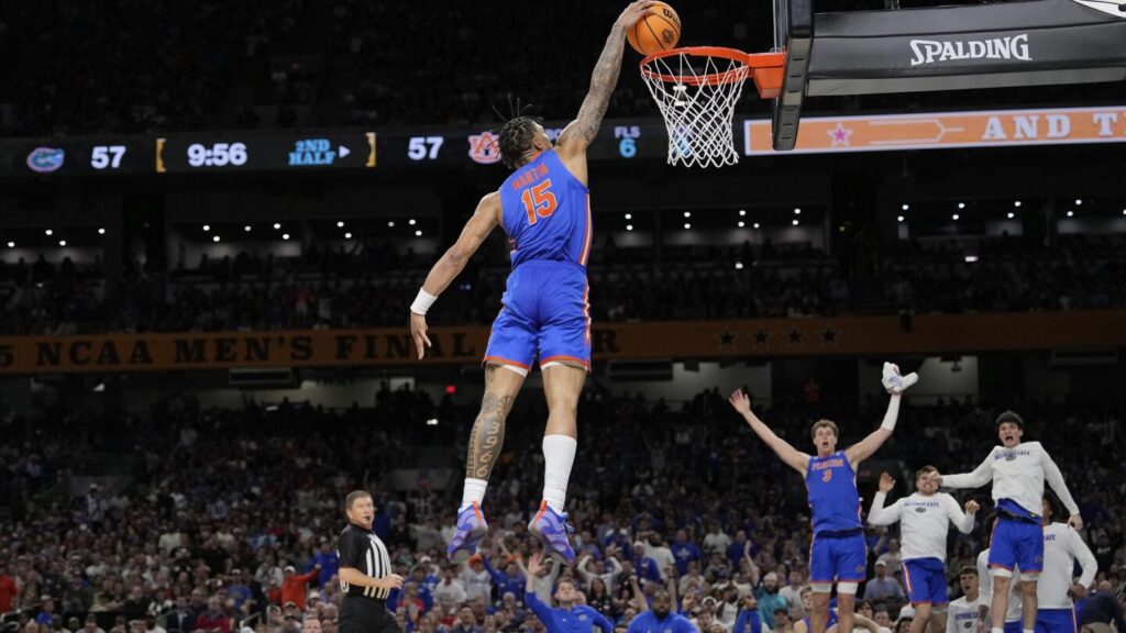 Sports betting roundup: Florida is favored to beat Houston in men's basketball final