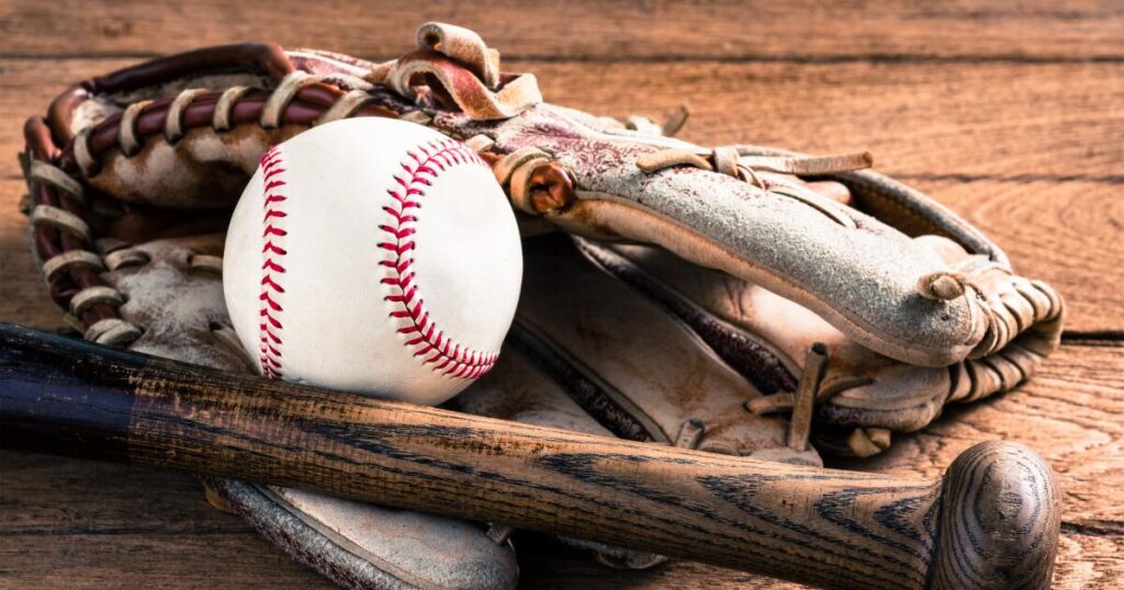 Westlake baseball continues its late-inning heroics in another win